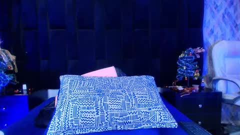 Shelsy online show from January 4, 11:54 am