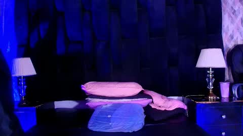 Snapshot of shelsy_loreds chatting on September 27, 12:01 pm Shelsy online show from September 27, 12:01 pm