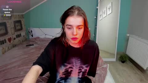 ShelyMoon online show from February 21, 8:05 pm