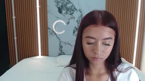 Snapshot of shena_nomy1 chatting on October 24, 12:56 pm shena_nomy1 online show from October 24, 12:56 pm