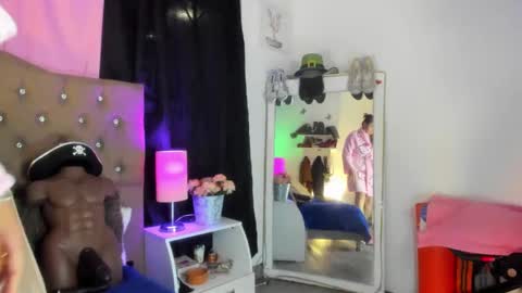 Snapshot of sherahade chatting on March 5, 1:10 am shera hade online show from March 5, 1:10 am