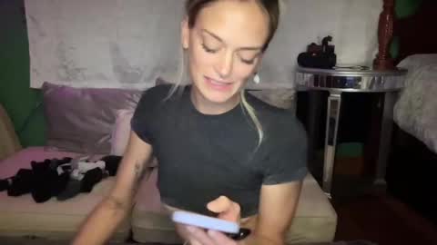 Jem online show from December 5, 1:58 am
