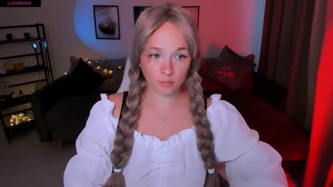 Sheril online show from September 28, 3:06 pm