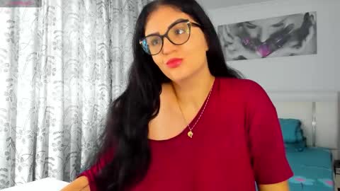 Miky online show from October 3, 8:19 am