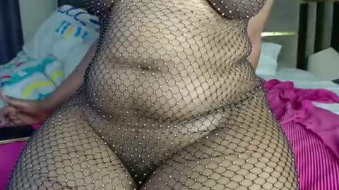 Snapshot of sherrysaa chatting on January 29, 9:55 am Sherry l online show from January 29, 9:55 am