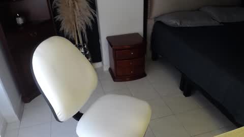 sheryl_jones online show from January 12, 1:49 pm