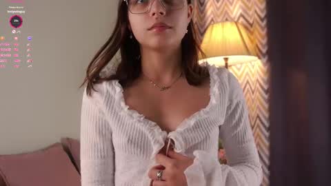 Snapshot of shickshackshock chatting on September 27, 12:12 pm Iris online show from September 27, 12:12 pm