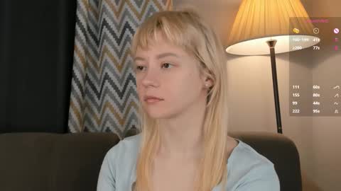 Snapshot of shickshackshock chatting on February 27, 1:16 am Iris online show from February 27, 1:16 am