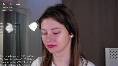 Snapshot of shickshackshock chatting on February 1, 1:51 pm Iris online show from February 1, 1:51 pm