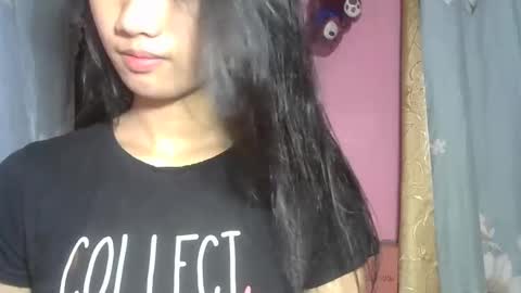 shimmering_kate online show from February 16, 12:22 am