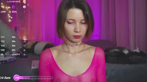 L I A online show from February 5, 6:15 pm