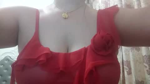 Snapshot of shirleyni chatting on September 25, 3:49 am Shirleyni online show from September 25, 3:49 am