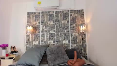 SHOFIA online show from October 3, 6:46 pm