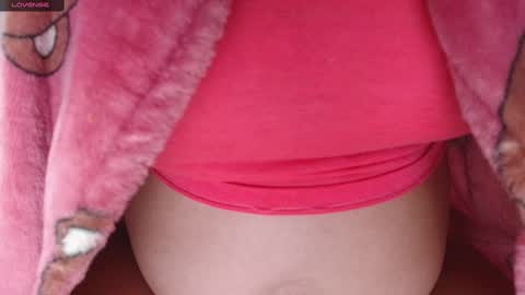 Snapshot of shopiagarcia_ chatting on March 7, 4:02 am lamai online show from March 7, 4:02 am