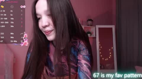 Neila online show from April 10, 2:23 pm