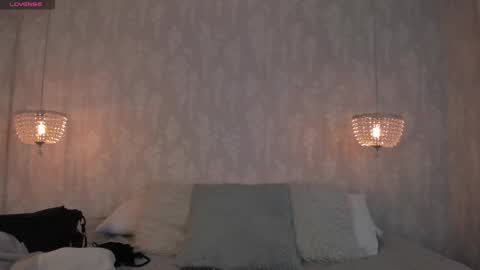 Snapshot of shumy_angels chatting on September 16, 3:25 am ZUMY ANGELS online show from September 16, 3:25 am
