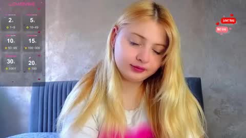 Molly online show from March 10, 12:17 pm