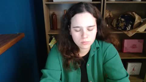 shy_lil online show from October 21, 4:11 pm