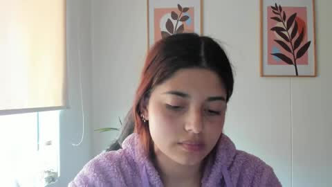 shylittlebunny online show from April 13, 8:20 pm