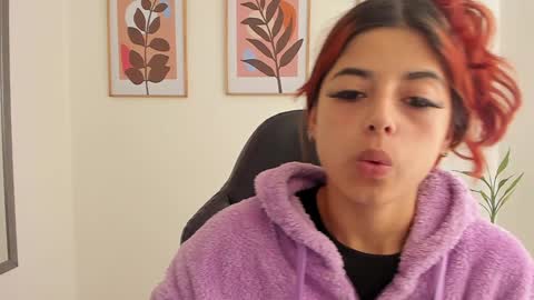 shylittlebunny online show from January 11, 2:04 pm