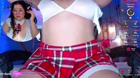 Snapshot of shylysweet chatting on October 10, 4:39 am Shyly online show from October 10, 4:39 am