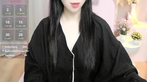 nana online show from June 24, 5:06 am