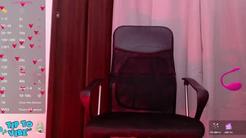 Snapshot of sia_ellis chatting on December 14, 12:44 am Salome Next streaming 11102024 online show from December 14, 12:44 am