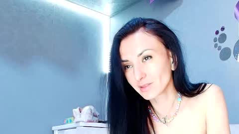 Siaconna online show from May 31, 10:32 am