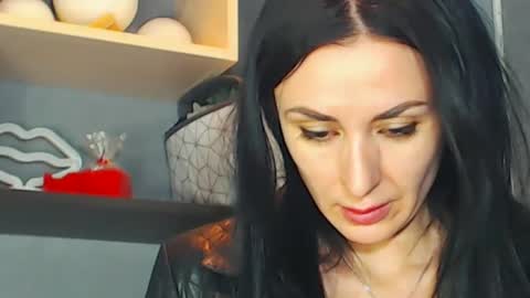 Snapshot of siaconna chatting on February 24, 10:13 am Siaconna online show from February 24, 10:13 am
