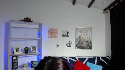 sian online show from January 14, 12:35 pm