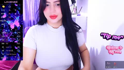 Snapshot of siddhy592 chatting on December 29, 5:01 pm sidhy online show from December 29, 5:01 pm