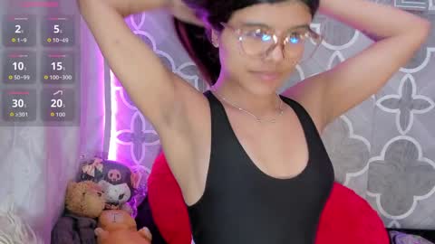 sidney_brownn online show from April 29, 10:04 pm