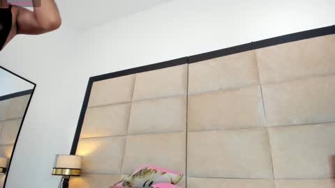 SIENA STONE online show from December 29, 8:04 pm