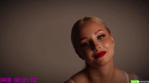 SilasCollins online show from September 23, 9:29 am