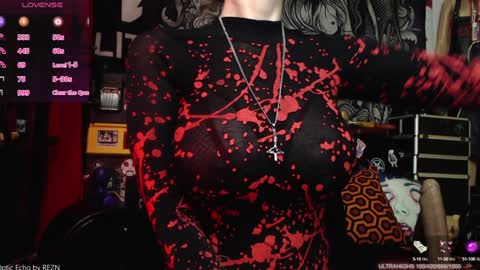 Snapshot of silentmary chatting on December 6, 2:46 am Allmylinkssilentmary666 online show from December 6, 2:46 am