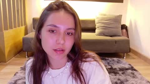 Snapshot of silicia_lu chatting on October 28, 10:32 am You fav Miss Si online show from October 28, 10:32 am