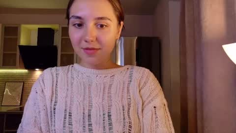 Snapshot of silicia_lu chatting on September 18, 5:33 pm You fav Miss Si online show from September 18, 5:33 pm