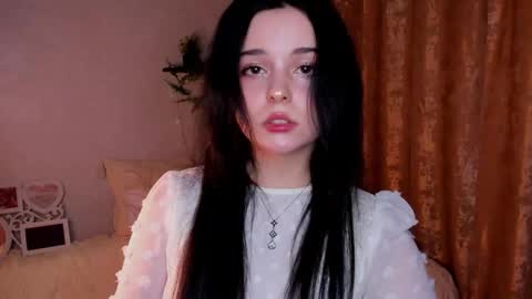 silkyaura online show from September 16, 8:50 pm