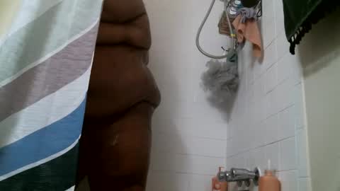 Snapshot of silkytitsbbw chatting on September 15, 12:02 pm Silky online show from September 15, 12:02 pm