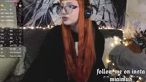 Mia online show from February 26, 10:53 pm