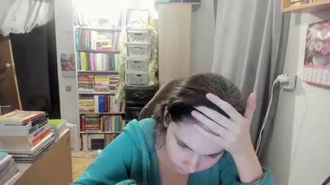 silvercaramel online show from November 1, 2:16 am