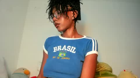 silverosequeen online show from July 7, 8:51 am