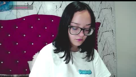 silvia_ls online show from December 8, 9:41 pm