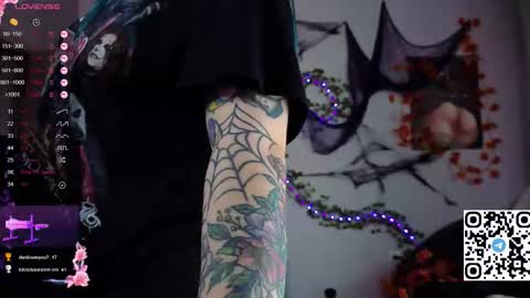 silvia_santorskii online show from November 3, 8:18 am