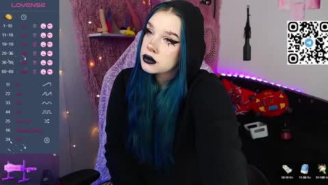 Snapshot of silvia_santorskii chatting on January 14, 9:13 am silvia_santorskii online show from January 14, 9:13 am