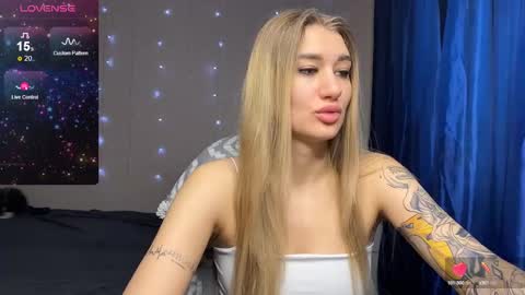 Silvia online show from February 6, 9:00 am