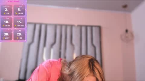 Silvy Layton online show from January 11, 1:32 pm