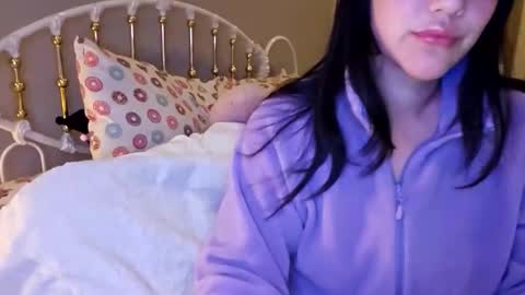 simonesighren online show from October 19, 6:15 am