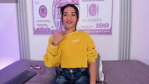 C A M I  L  A online show from January 6, 7:02 pm