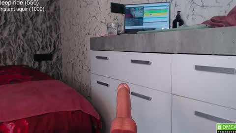 Snapshot of simplegirl1996 chatting on March 3, 7:04 am regina online show from March 3, 7:04 am